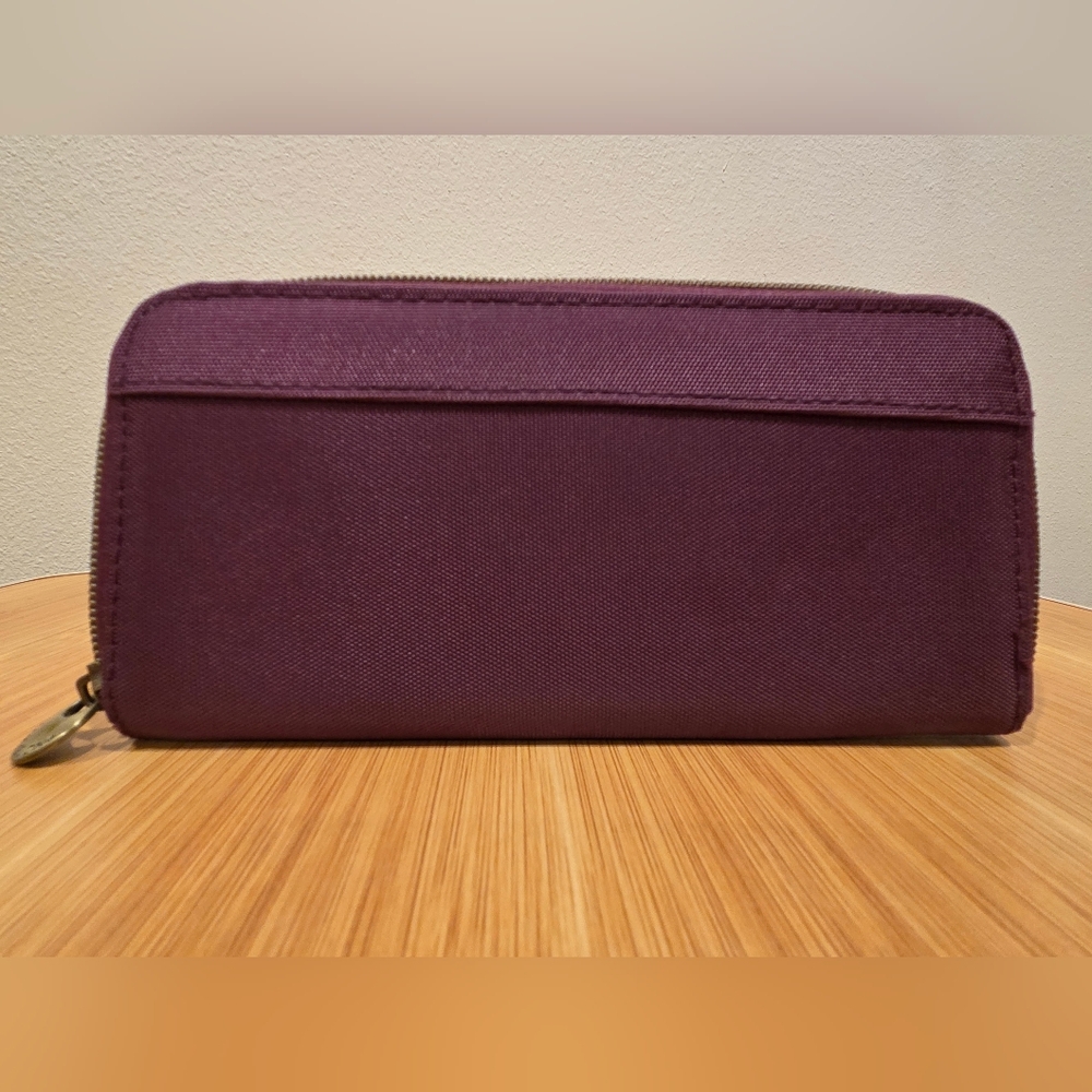 Travelon Plum Canvas Wallet